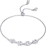 Justerbart armband med tassavtryck