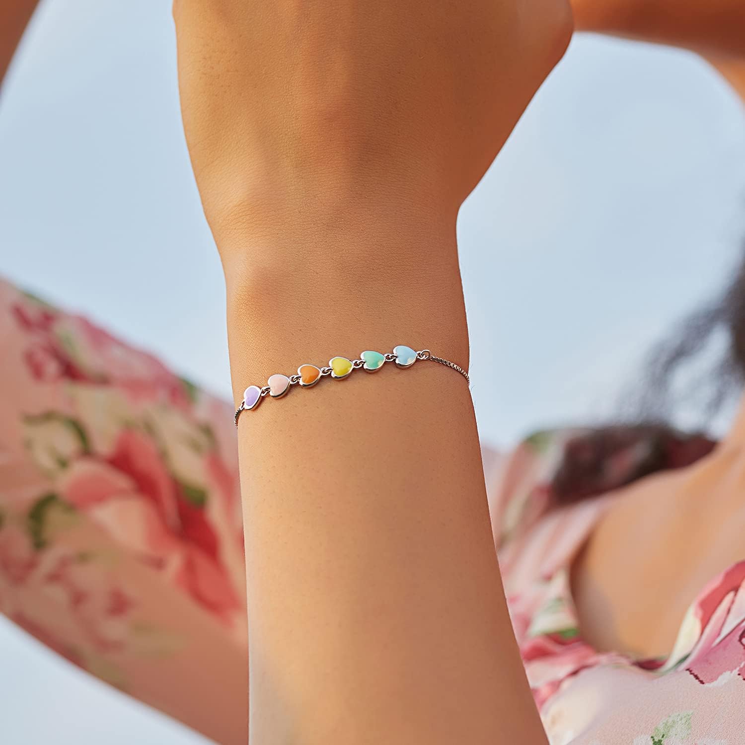 Justerbart armband med tassavtryck