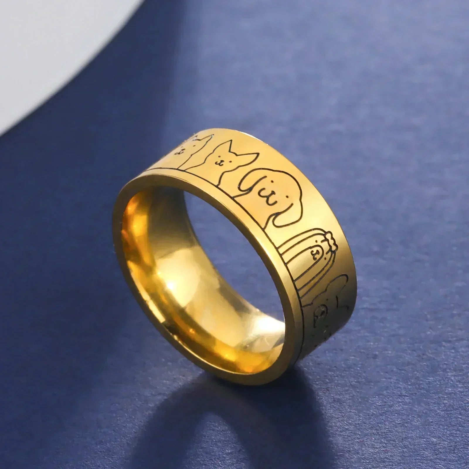 Bred ring med hundmotiv | Graverad dammodell